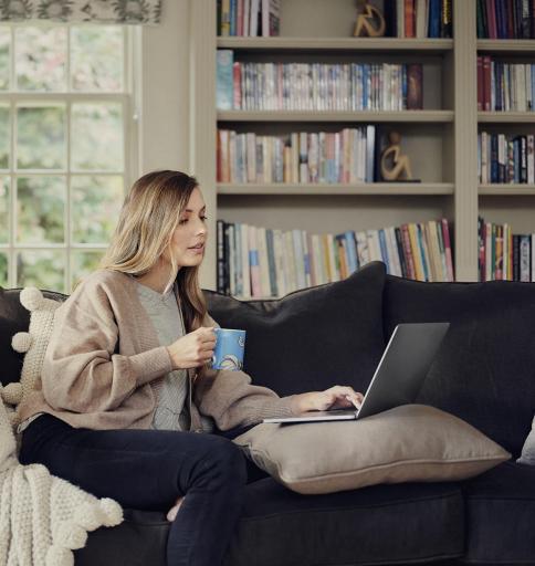 H&ouml;lgy, aki biztos&iacute;t&aacute;si k&aacute;rig&eacute;nyt ny&uacute;jt be a Squartrade-n&eacute;l